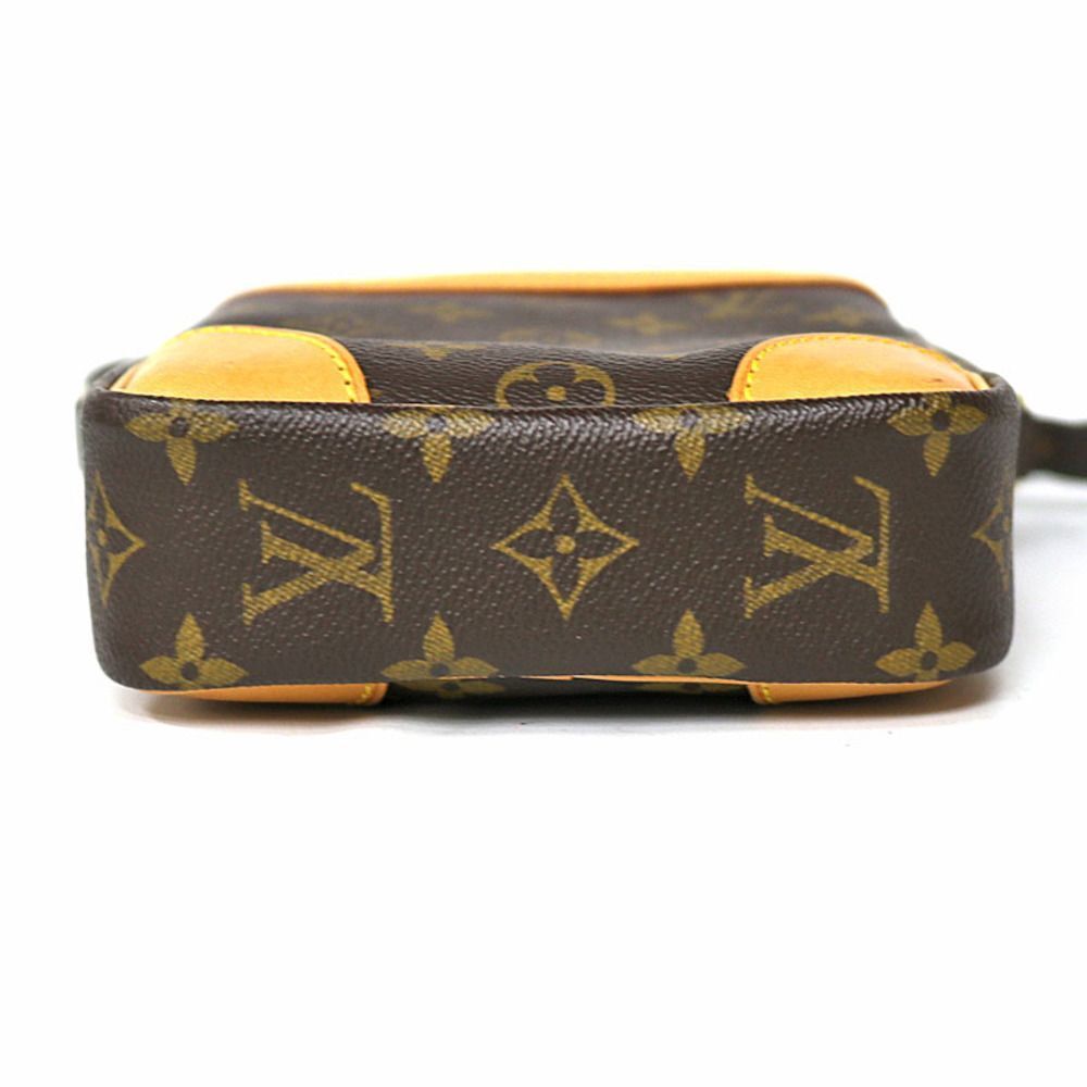 Louis Vuitton Danube Shoulder Bag Monogram - Picture 3 of 8